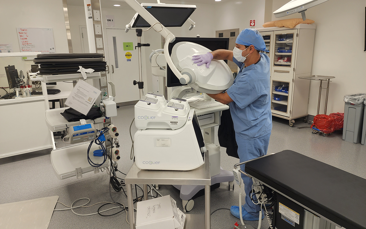 Pinnacle HealthcareEVS operating-room-turnover1